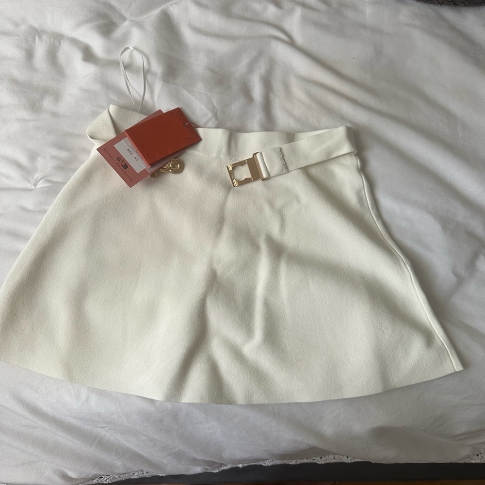 Cult Gaia mini skirt - Picture 3 of 4